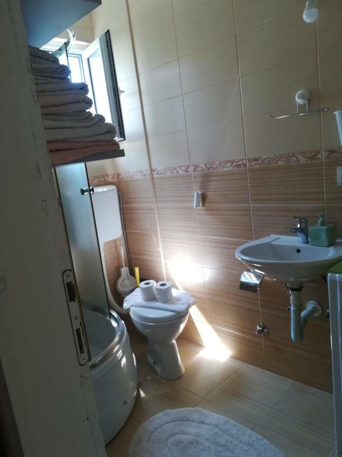 Apartments Vis Jaz Budva Ngoại thất bức ảnh