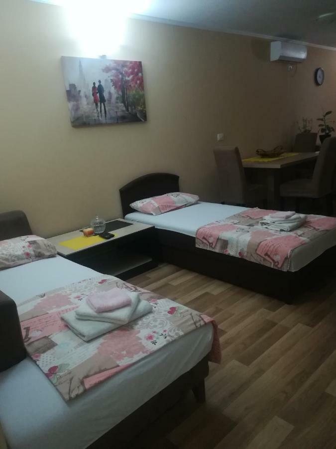 Apartments Vis Jaz Budva Ngoại thất bức ảnh
