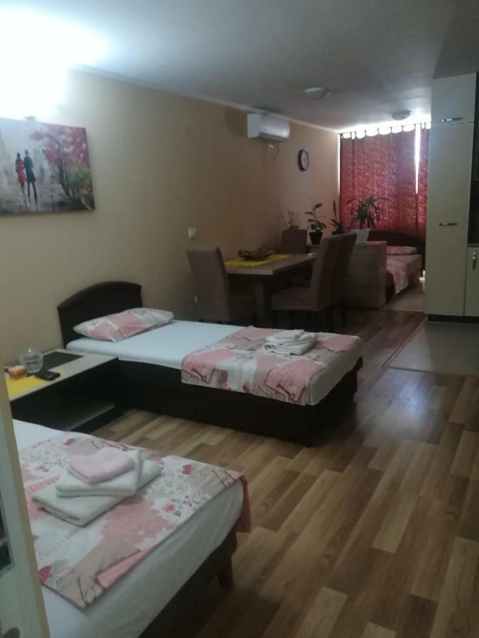 Apartments Vis Jaz Budva Ngoại thất bức ảnh